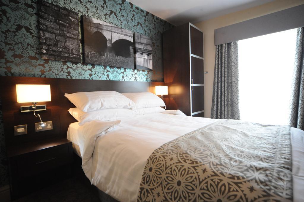 The Bull Hotel Stony Stratford Chambre photo
