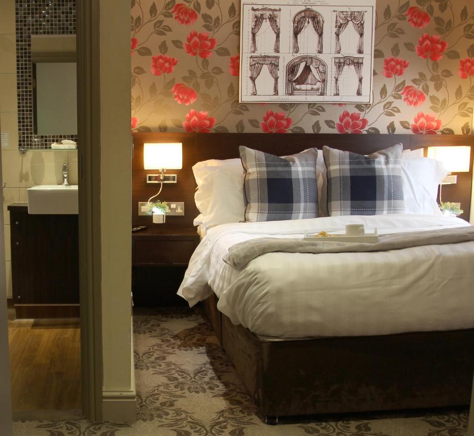 The Bull Hotel Stony Stratford Extérieur photo