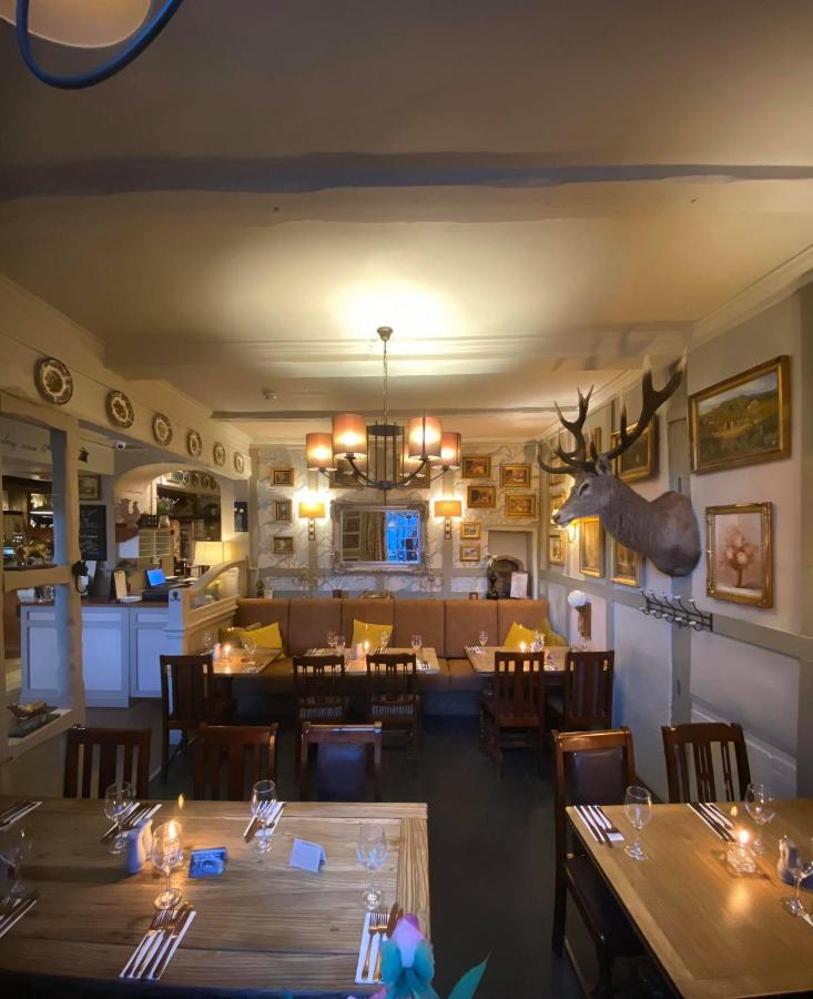 The Bull Hotel Stony Stratford Extérieur photo